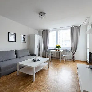  Apartament Jagiellonska 4 Prywatne Mieszkanie Z Balkonem I Bezplatnym Parkingiem 300m Od Stadionu Narodowego Samodzielne Zameldowanie! Self Check-in System! Polska