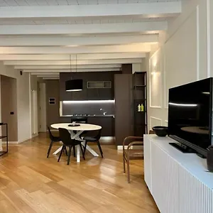 Apartament Moroni Włochy