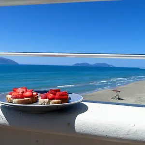  Apartament On The Albania